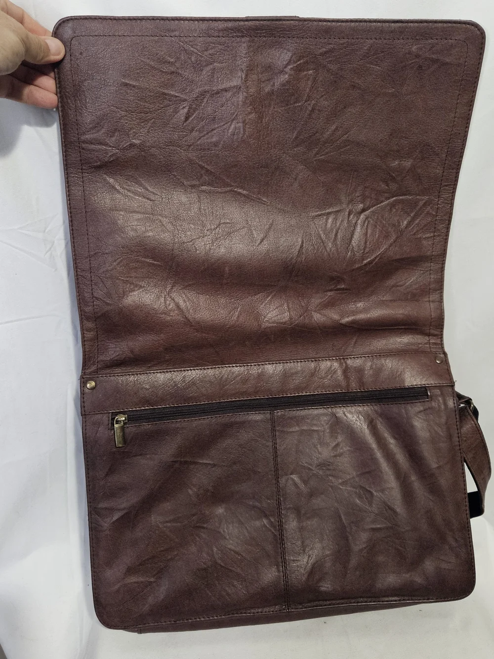 Wilsons Leather M. Julian 1990s Messenger Bag Mens Large Brown Crossbody Laptop